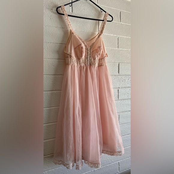 Vintage Babydoll Lingerie Blush Pink - Picture 13 of 13